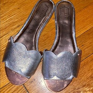 Ted baker rhaill silver slides sandals no box